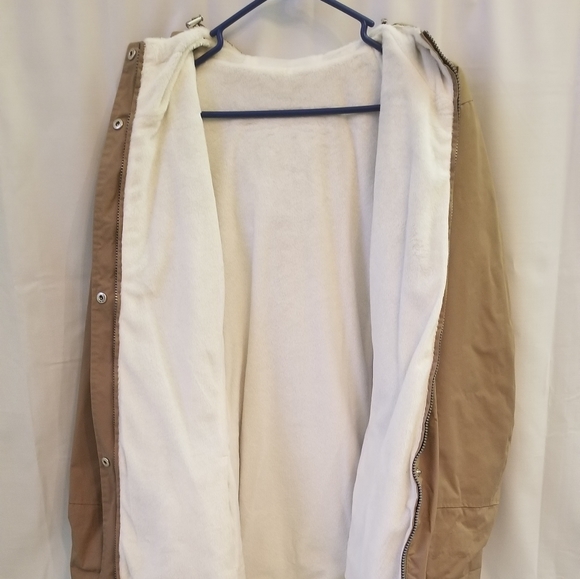 Women Winter coat / Jacket - Picture 5 of 9